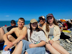 Солнце, море, "Экспресс": Каменные шедевры и море улыбок!