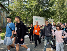 Сегодня в лагерь «Сахареж» приехали наши долгожданные гости — дети!