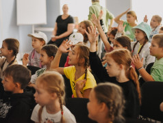 Знаем правила безопасности на железной дороге