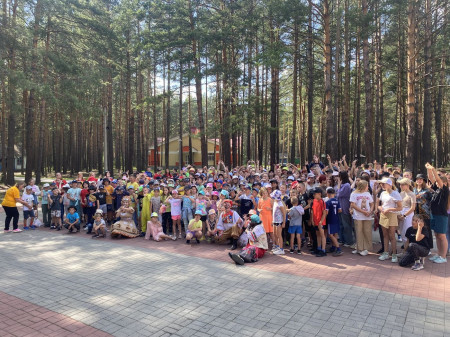 Вторая оздоровительная смена стартовала в ДОЛ им Ю.А. Гагарина