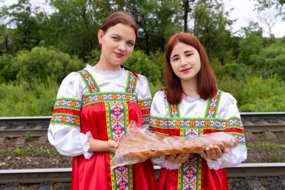 Тин-лига за кулисами: как подростки превращают сцену в праздник
