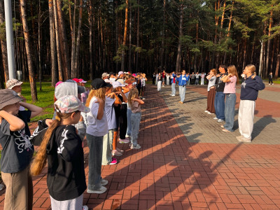 Активные подростки