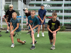 Бодрое начало: спортивная разминка в ДОЛ &laquo;Зелёный огонёк&raquo;